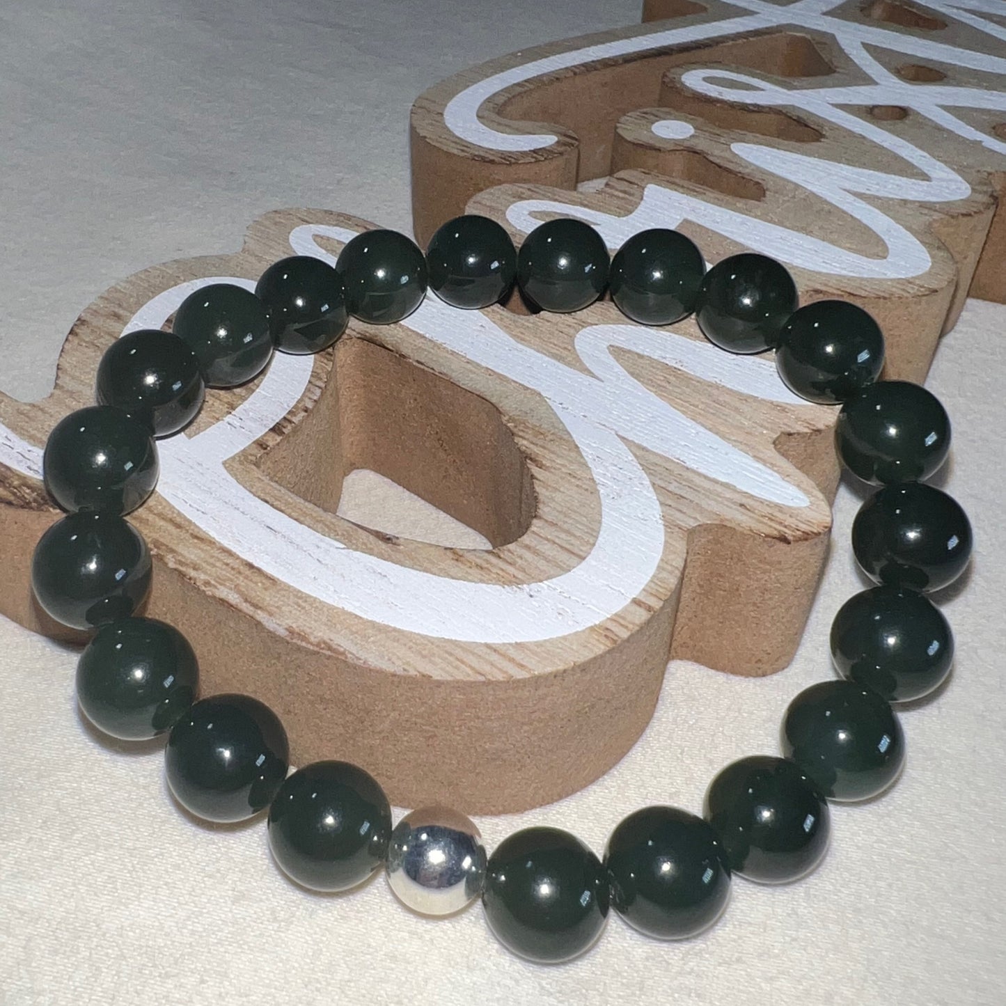 Bracelet : 10mm Dark Green Jade with Silver-plated Bead, 7"+