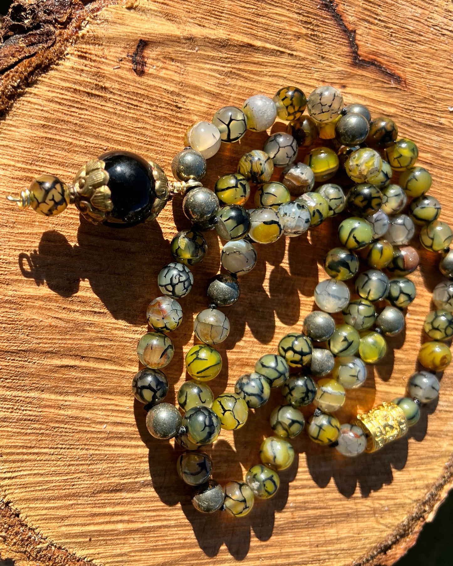 Necklace : Dragon Vein Agate (34") with Tibetan Bead Pendant (2")