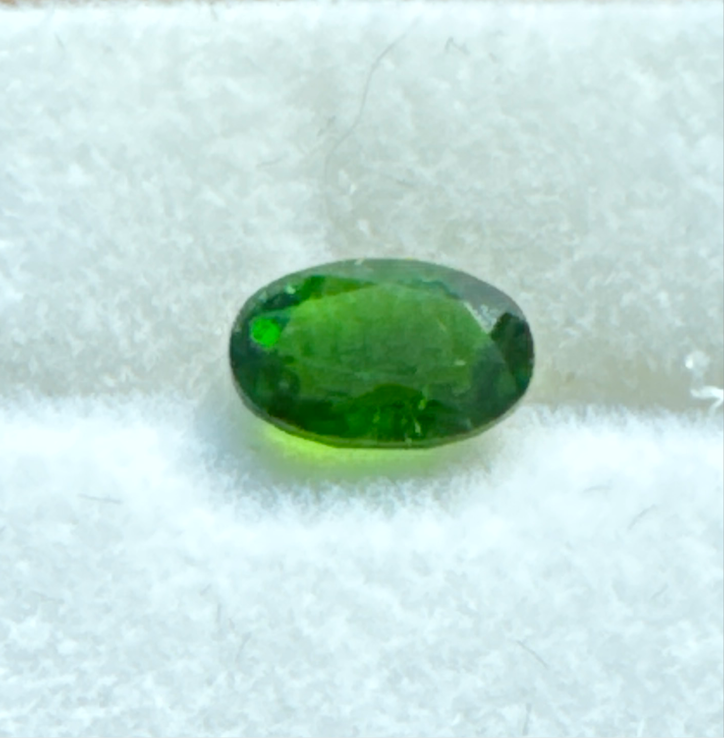 Faceted : Chrome Diopside, 7mmx5mm, Russia