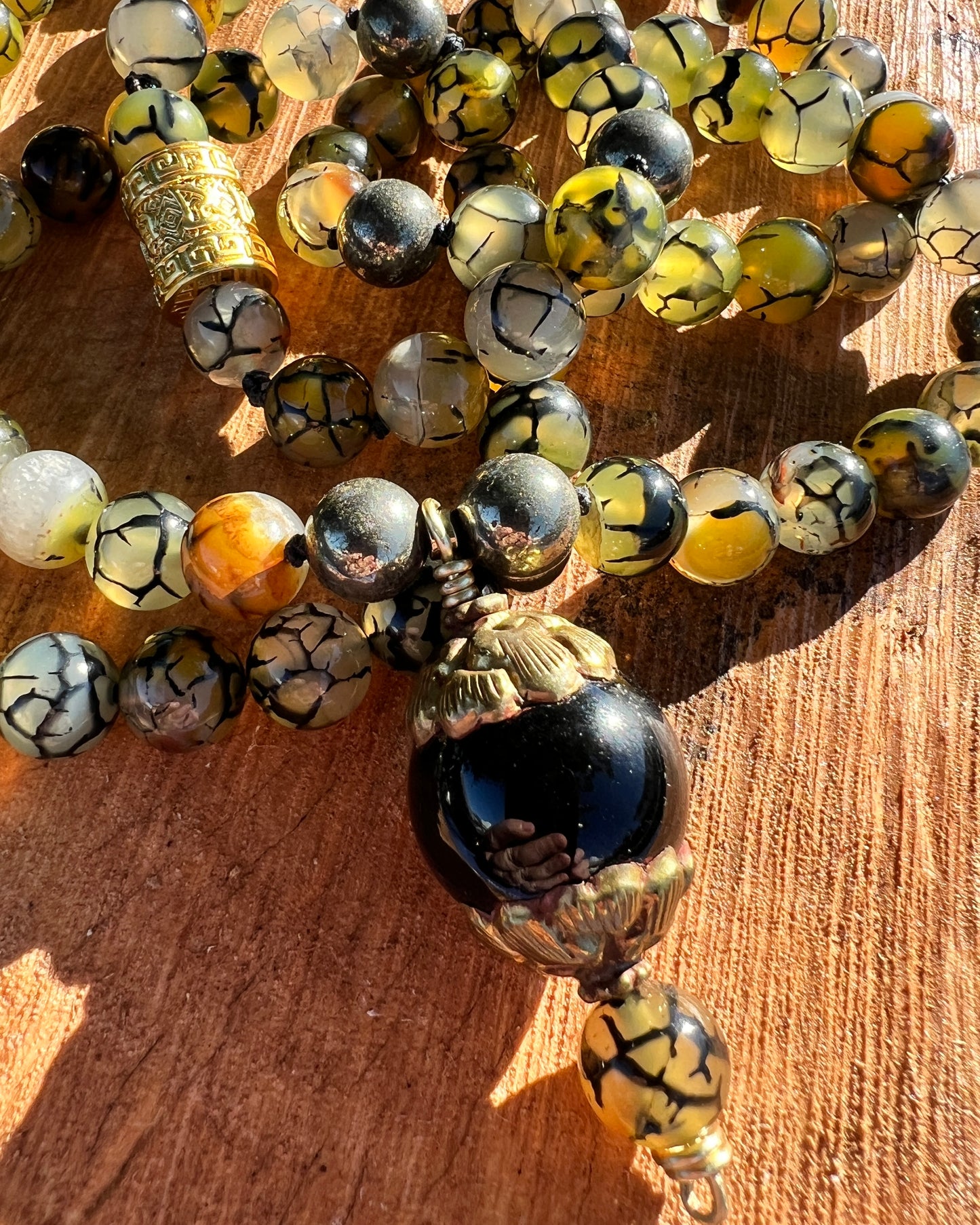 Necklace : Dragon Vein Agate (34") with Tibetan Bead Pendant (2")