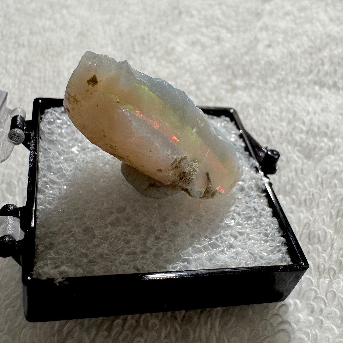 Rough : Mounted : Ethiopian Welo Opal, Very Nice Fire, 4.28g