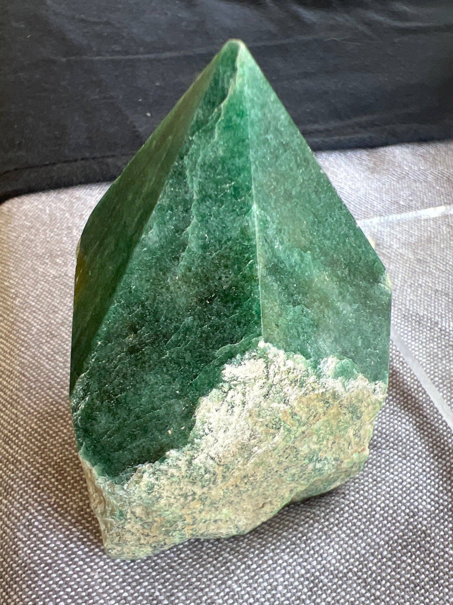 TPP : Green Aventurine Top Polish Point Rough Generator
