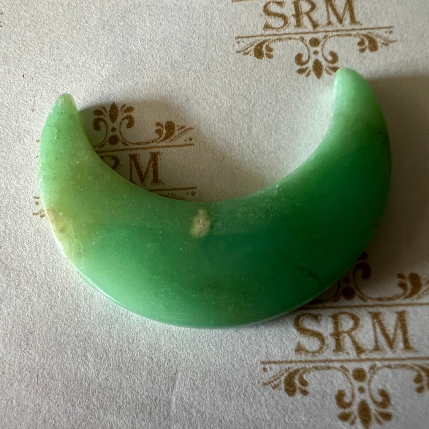 Carved : Chrysoprase : Moon, ~1.25"