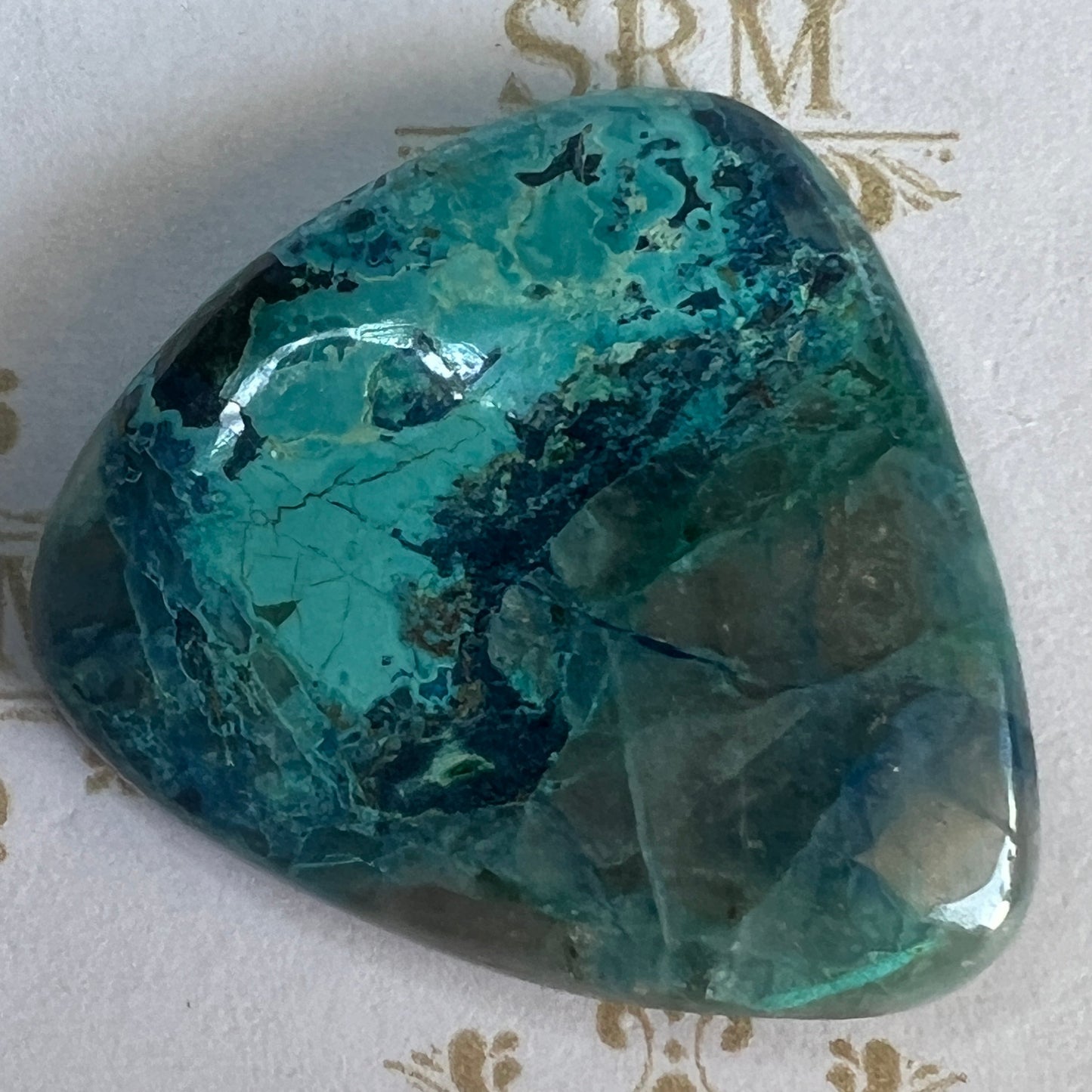 Cab: Azurite in Quartz, 32x29x4, 49cts