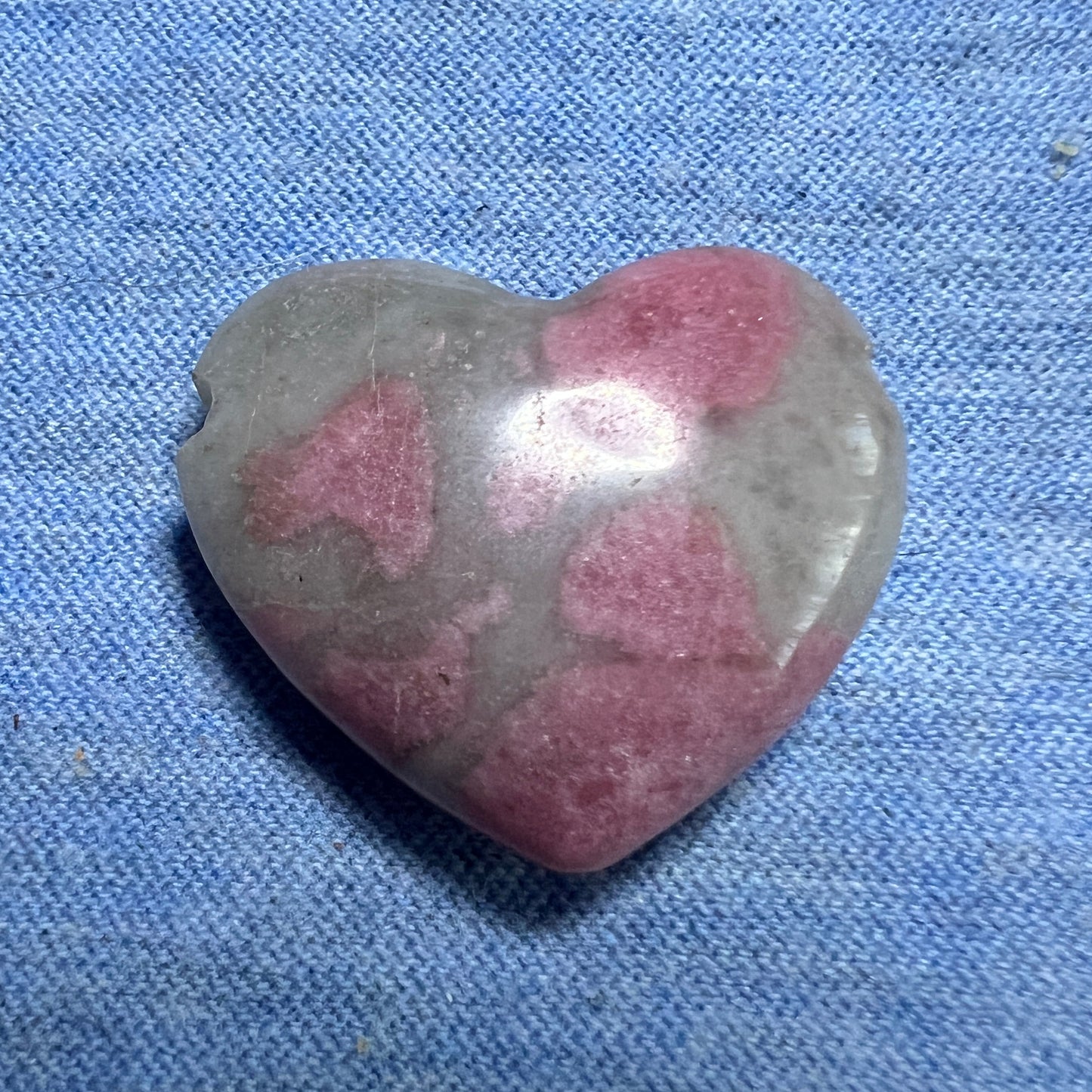 Bead : Tourmaline in Quartz Heart.