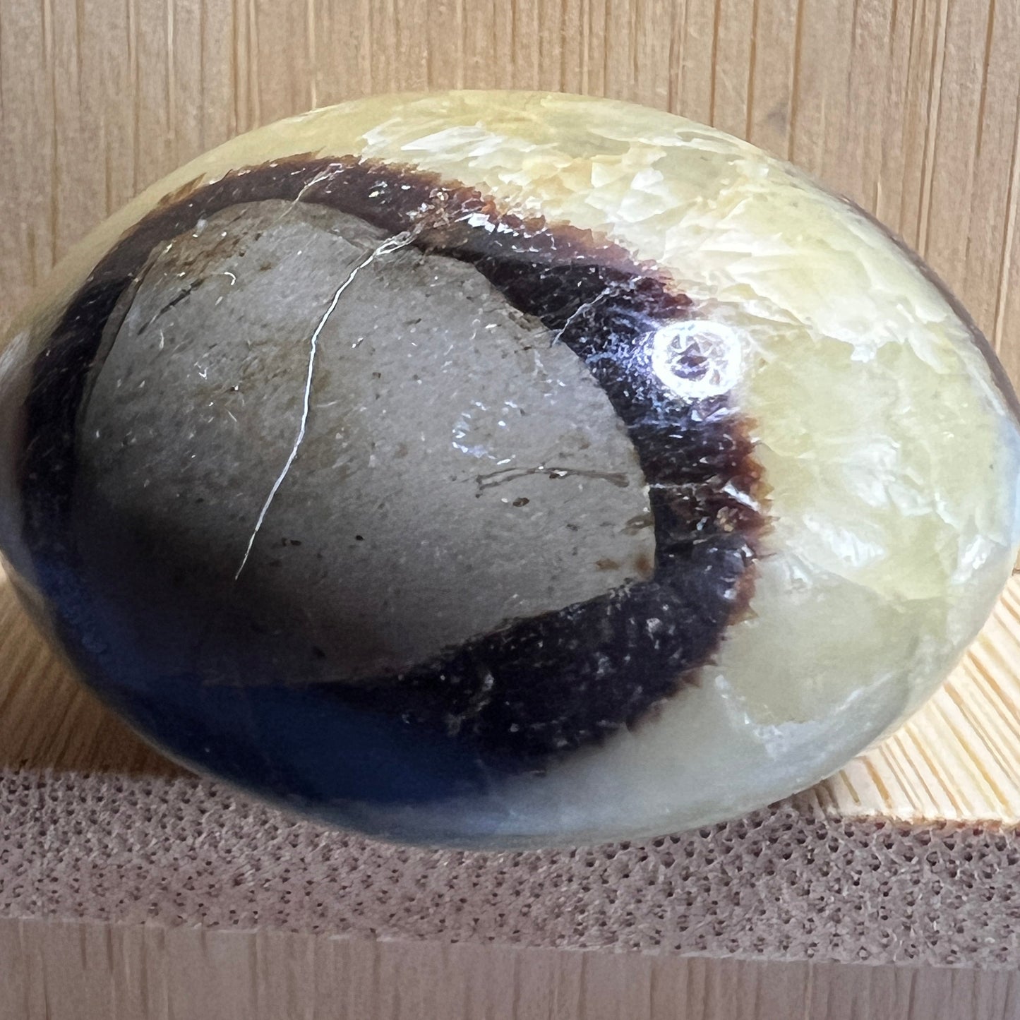 Palmstone : Septarian : UV
