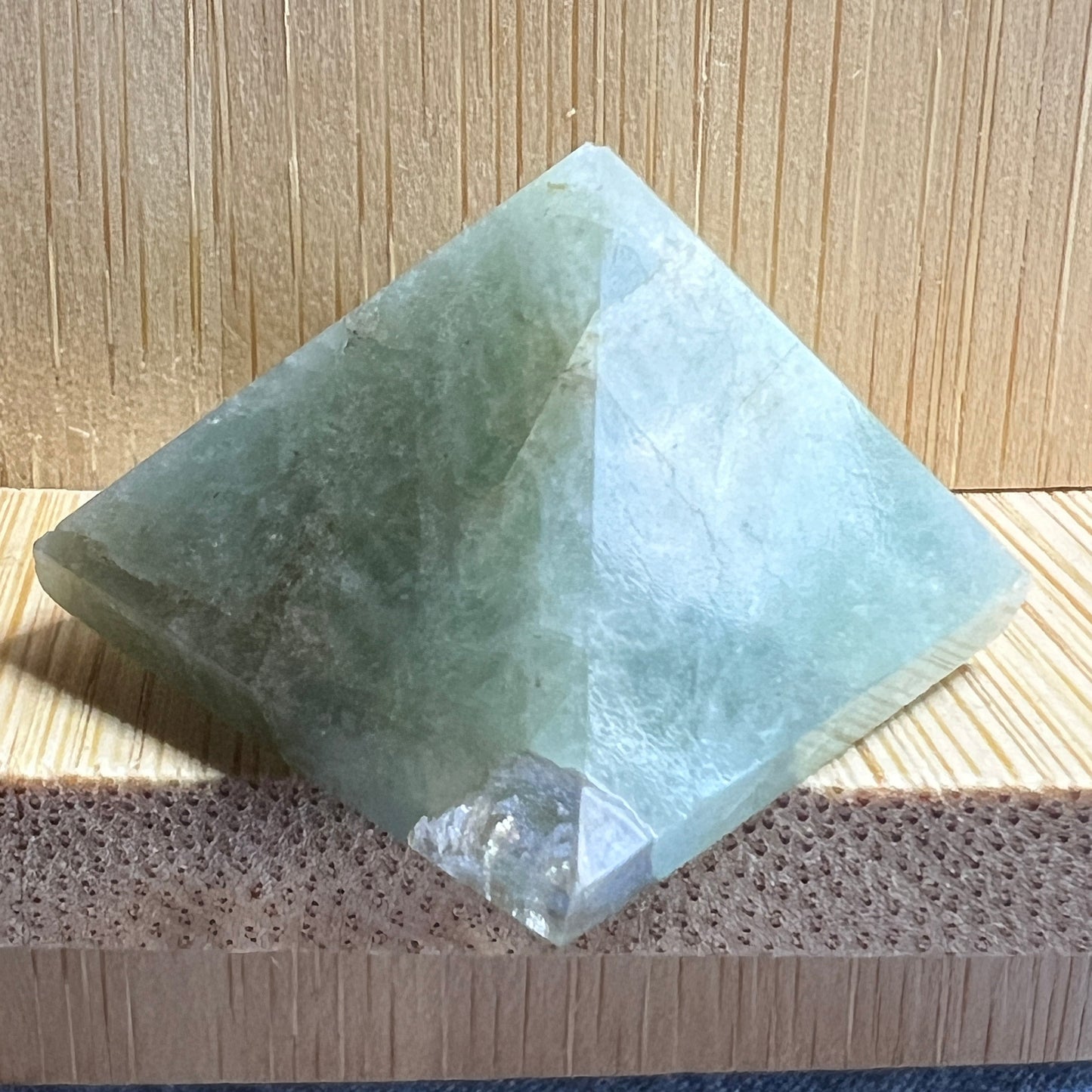 Pyramid : Aquamarine