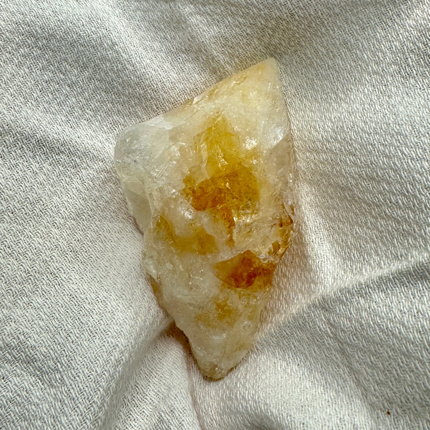 Crystal : Citrine 'Dragon's Tooth'