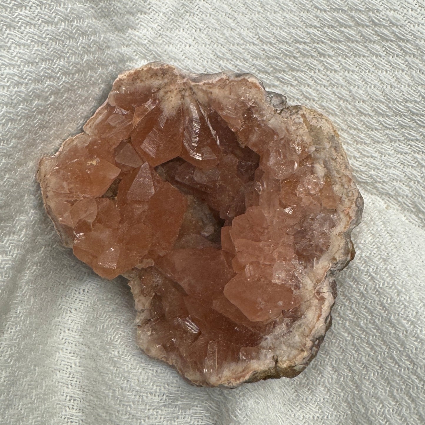 Cluster : Pink Amethyst 37g