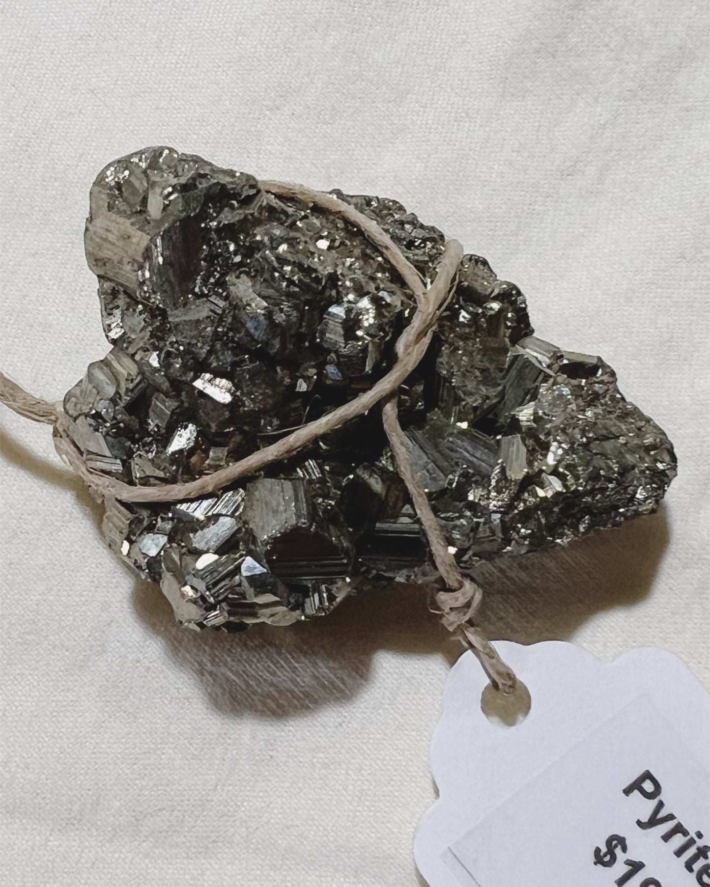 Crystals : Pyrite, 2"