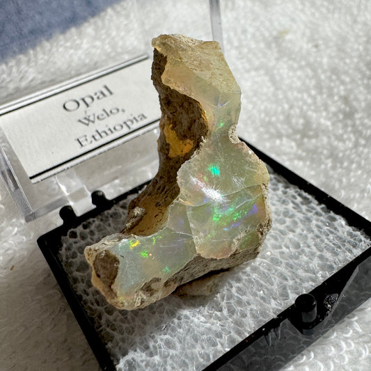 Rough : Mounted : Ethiopian Welo Opal, Nice Fire, 6.90g