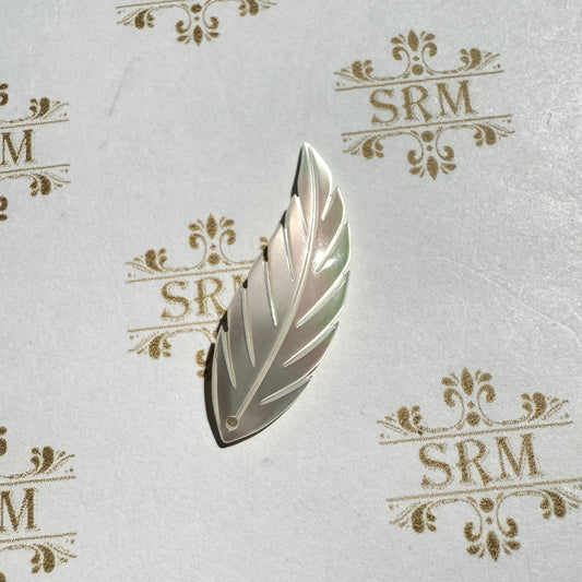 Carved : Mother of Pearl Feather, 32mm x 11mm x 2mm