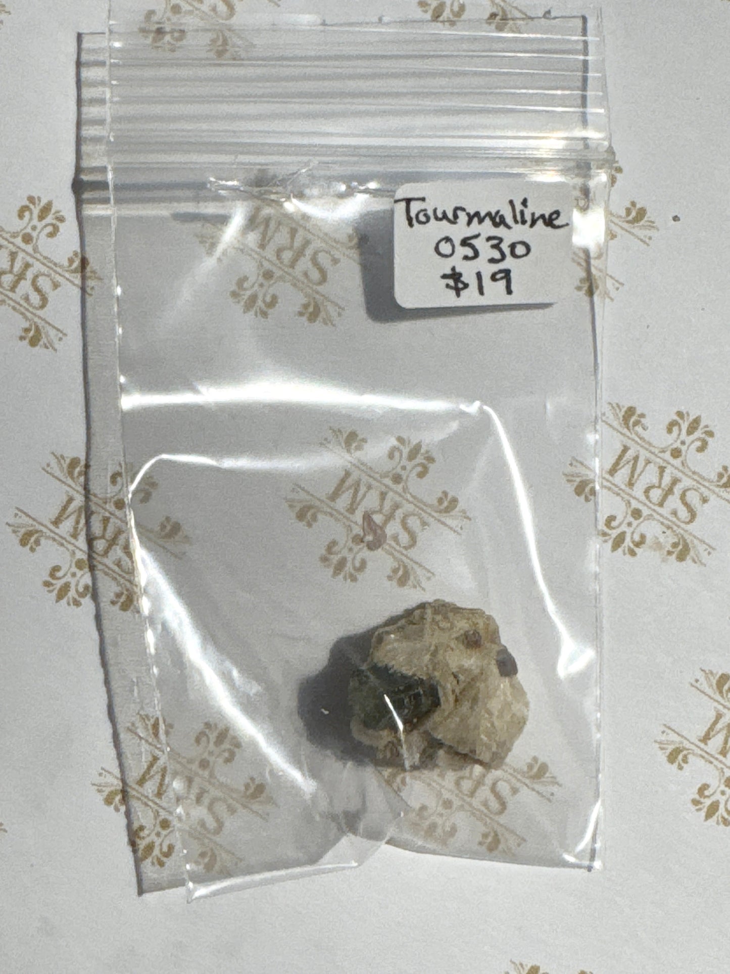 Bag : Crystal : Green Tourmaline in Matrix, ¾", bag