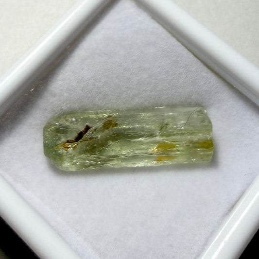 Crystals : Heliodor, 2.55gm, Catuji Mine, Brazil, in Display Box