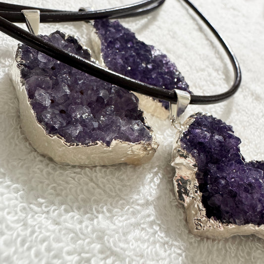 Necklace : Amethyst Druze Silver Pendant on Leather, large
