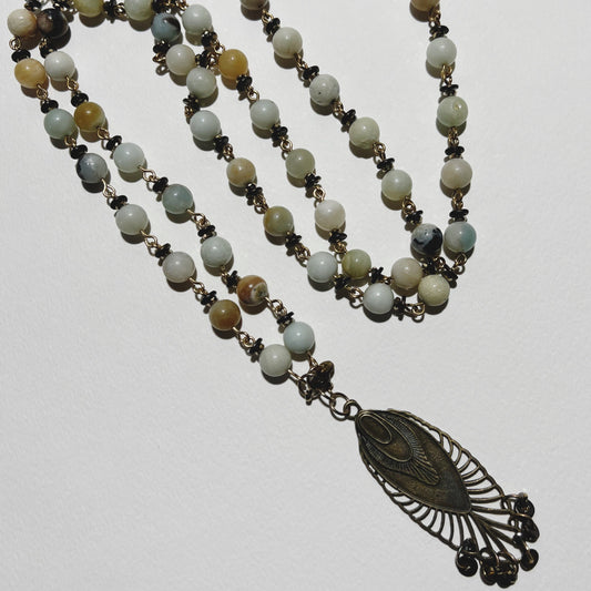 46" Flower Agate bead chain with Brass pendant