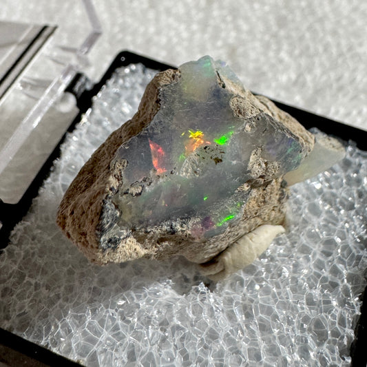 Rough : Mounted : Ethiopian Welo Opal, Nice Fire, 3.37