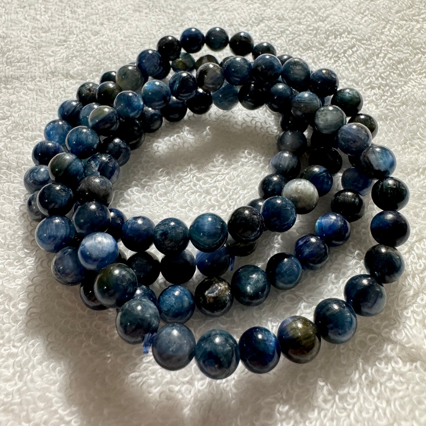 Bracelet : 7mm Blue Kyanite, 6½”