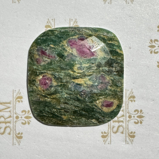 Cab : Ruby Zoisite, Faceted, 32mm x 30mm x 3mm, 52ct