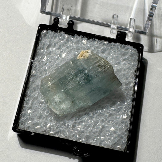 Crystal : Mounted : Natural Aquamarine specimen from Namibia, 5g