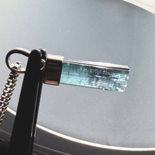 Necklace : Indicolite Tourmaline Pendant, 1.34gms, Laghman Afghanistan, Sterling Silver