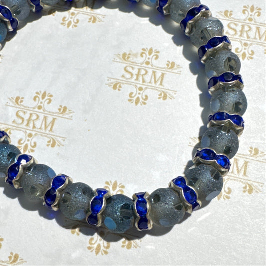 Bracelet : 8mm Frosted Glass Beads Blue and Blue Rhinestones, 6¾"