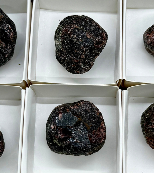 Rough : Almandine Garnets