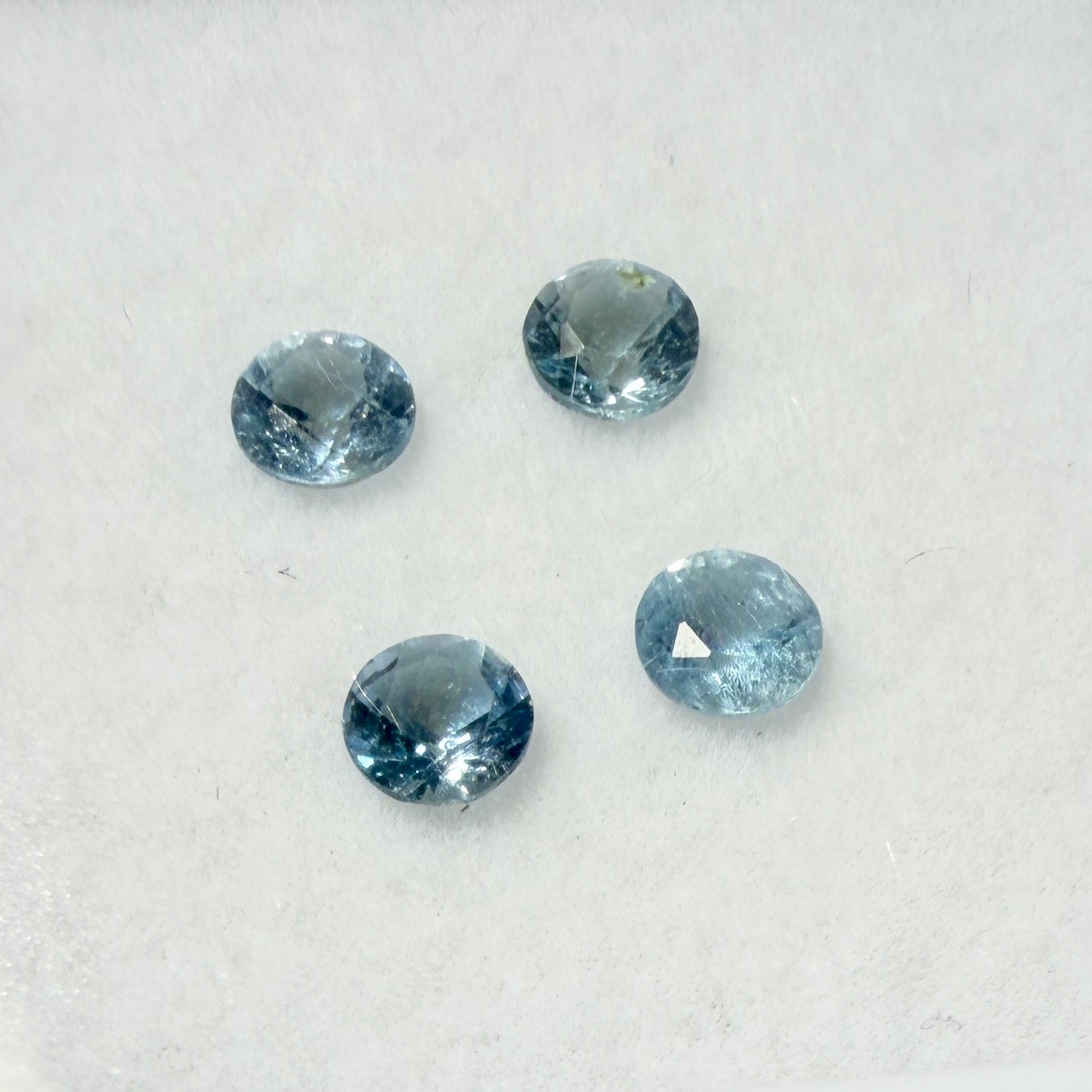 Faceted : Aquamarine, 4 pieces, Kenya