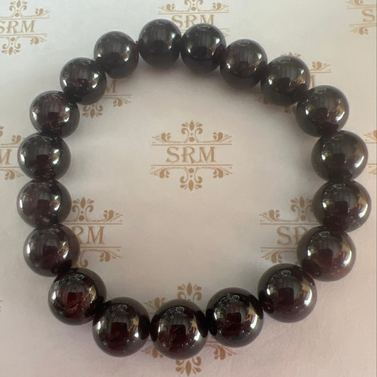Bracelet : 10mm Garnet, 6½"
