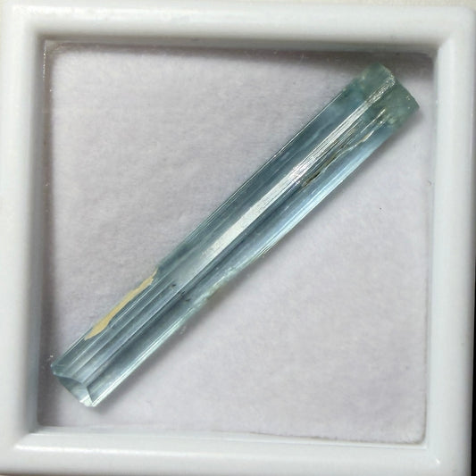 Crystals : Aquamarine, DT, 4cms, 2.04gms