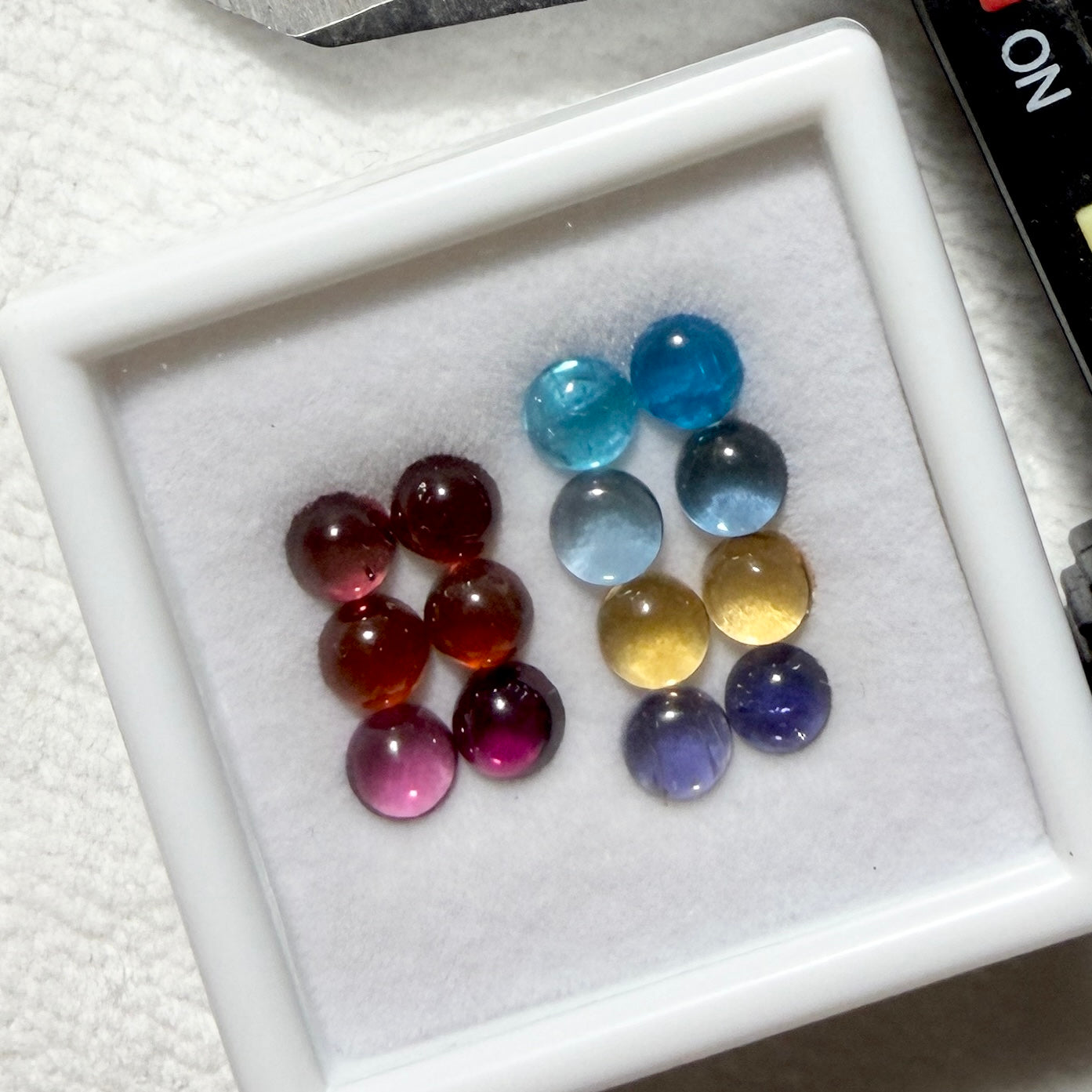 Cab : ~5mm Gemstone Cabochon Pair Sets in Apatite, Blue Topaz and..., petite display box