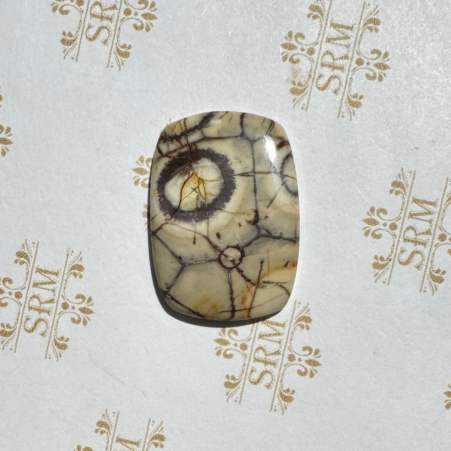 Cab : Bird's Eye Rhyolite, 32mm x 23mm x 3mm, 29ct, Rectangle