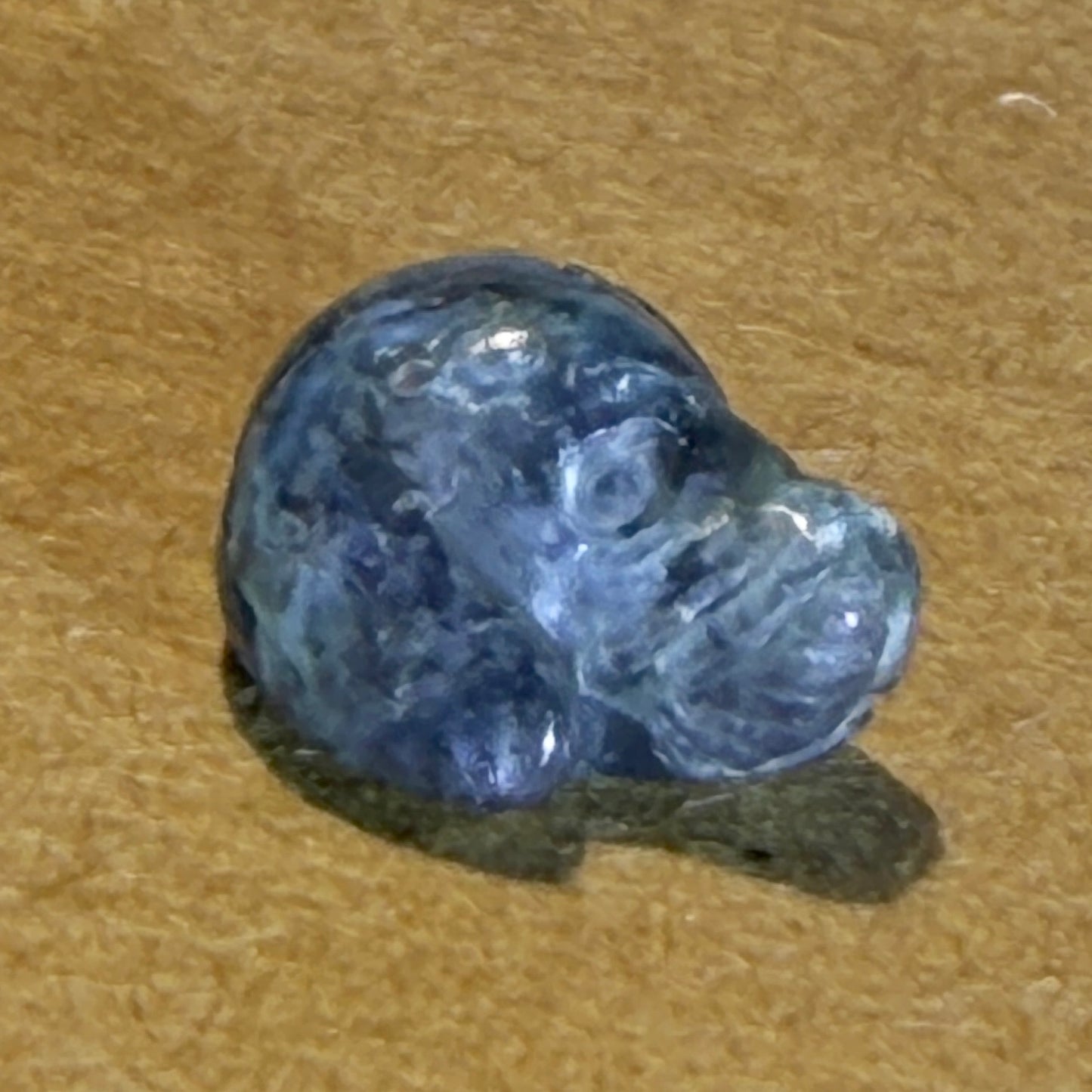 Carved : Kornerupine "Snoopy"
