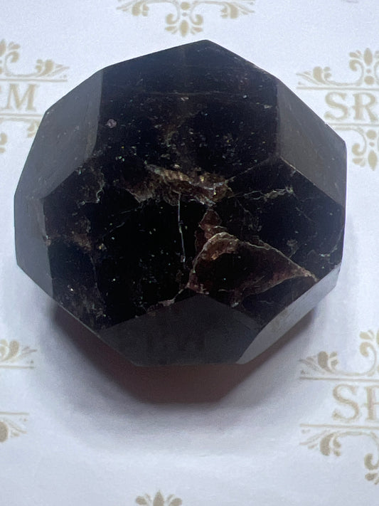 Crystal : Red Garnet : Faceted.  Choice!