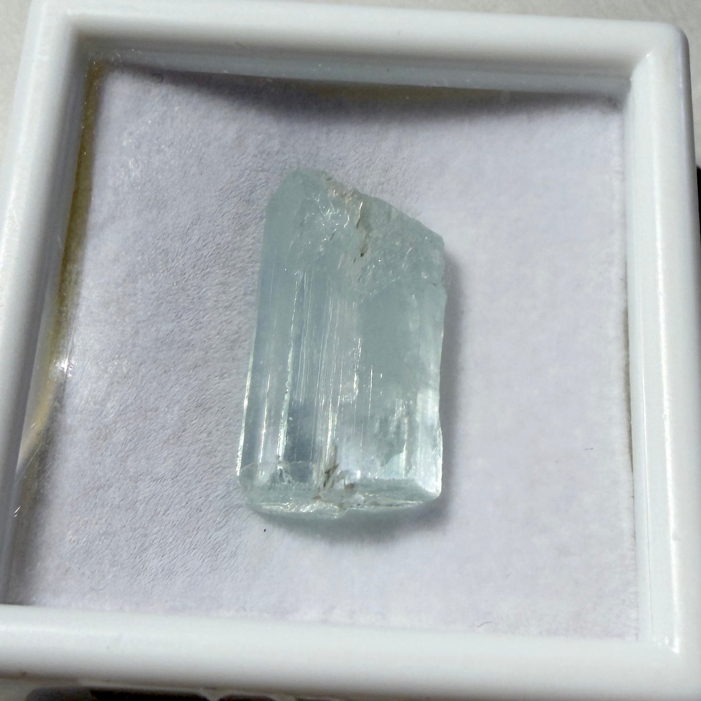 Crystals : Aquamarine, 3.7gm, Shigar Valley, in Display Box