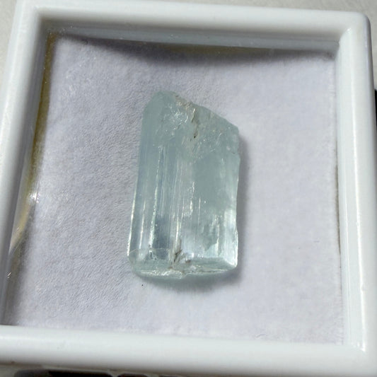 Crystals : Aquamarine, 3.7gm, Shigar Valley, in Display Box