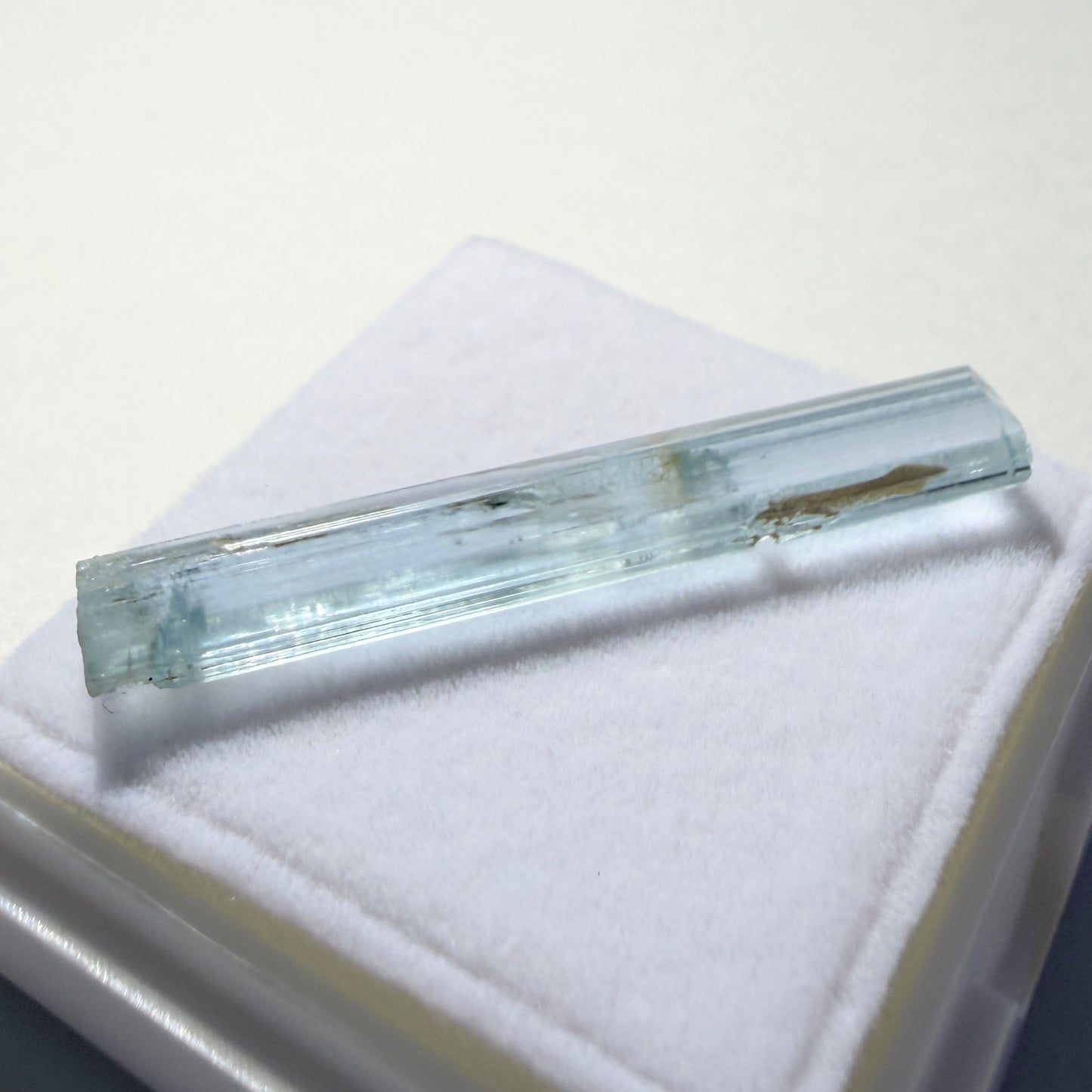 Crystals : Aquamarine, DT, 4cms, 2.04gms