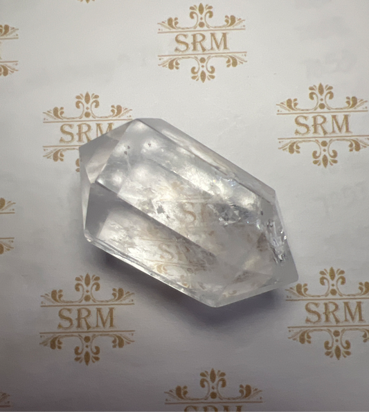 DT (Double Terminated) : Clear Quartz.