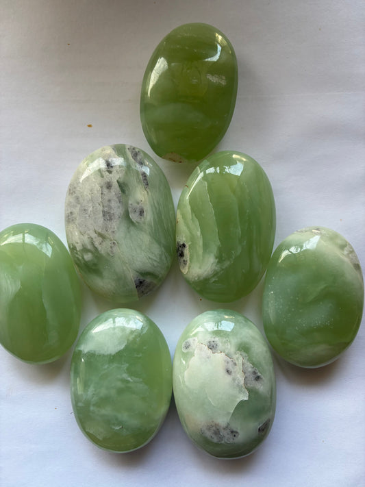 Palmstone : Jade Nephrite