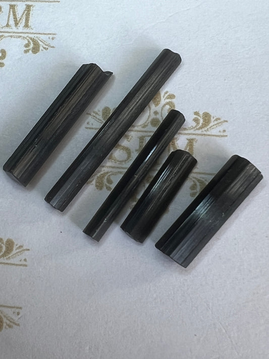 Crystal : Needles : Tourmaline, Black.  Choice!