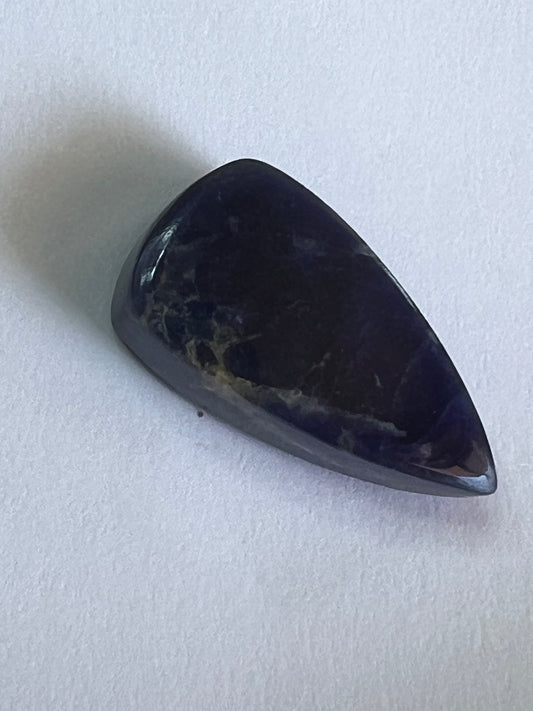 Cab: Sodalite, 20x9x5, 9cts