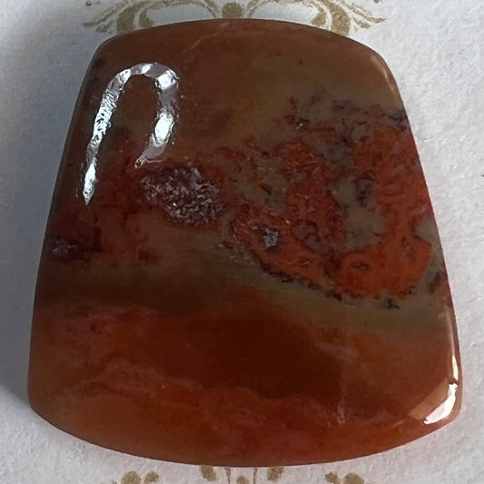 Cab: Agate, Dryhead, 25x25x4, 31ct