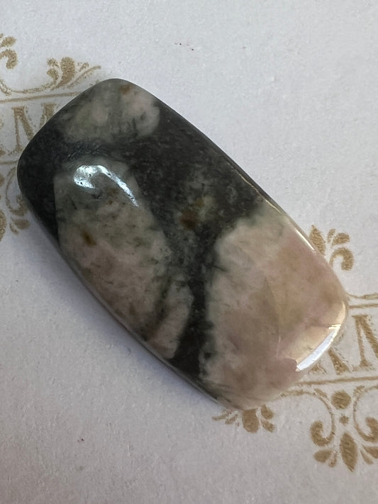 Cab : Feldspar in Diorite, 22x14x3