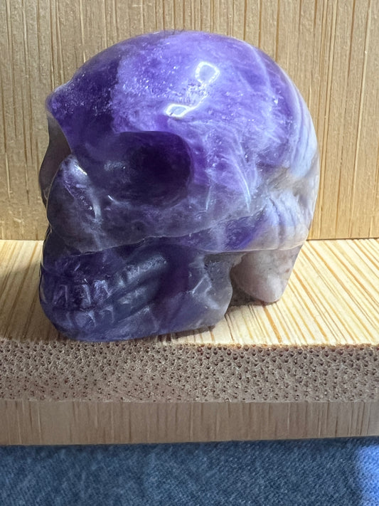 Carved : Skull : Chevron Amethyst