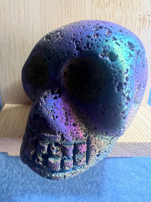 Carved : Skull : Chalcopyrite