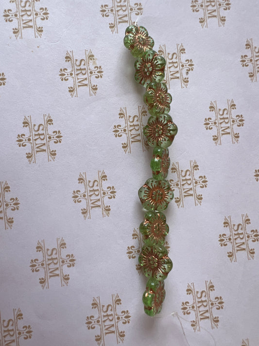 Beads : Czech Glass : UV Green Flowers with Gold Center : Medium