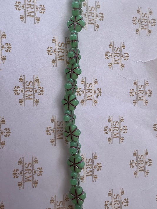 Beads : Czech Glass : UV Green Flowers with Pink Metallic Lines