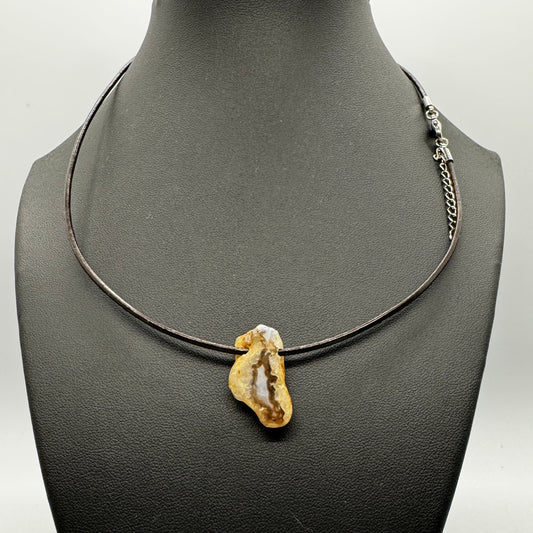 Brown Agate slice on Leather necklace   (sku 1006)