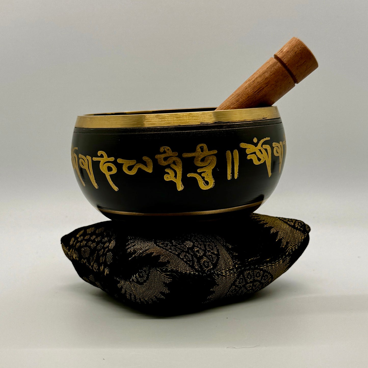 Singing Bowl, Black