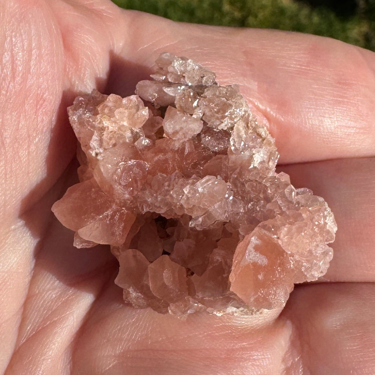 Pink Amethyst cluster 22g